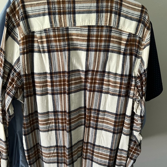 George Buttonup - Picture 2 of 2